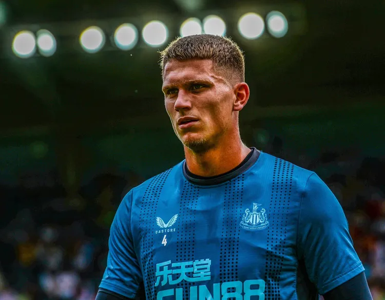 Podpora defensywy Newcastle może już nie zagrać w tym roku!