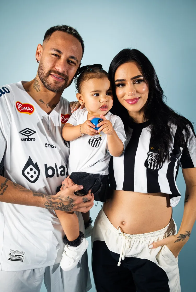 Neymar z rodziną na sesji zdjęciowej Santosu!