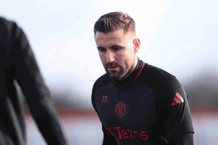 Luke Shaw musi jeszcze poczekać na powrót!